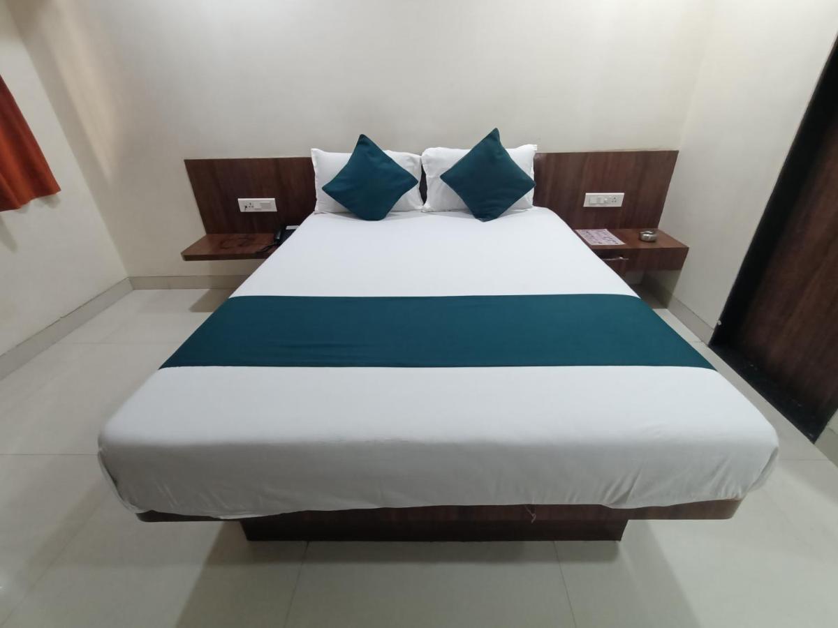Samadhan Powai 2*
