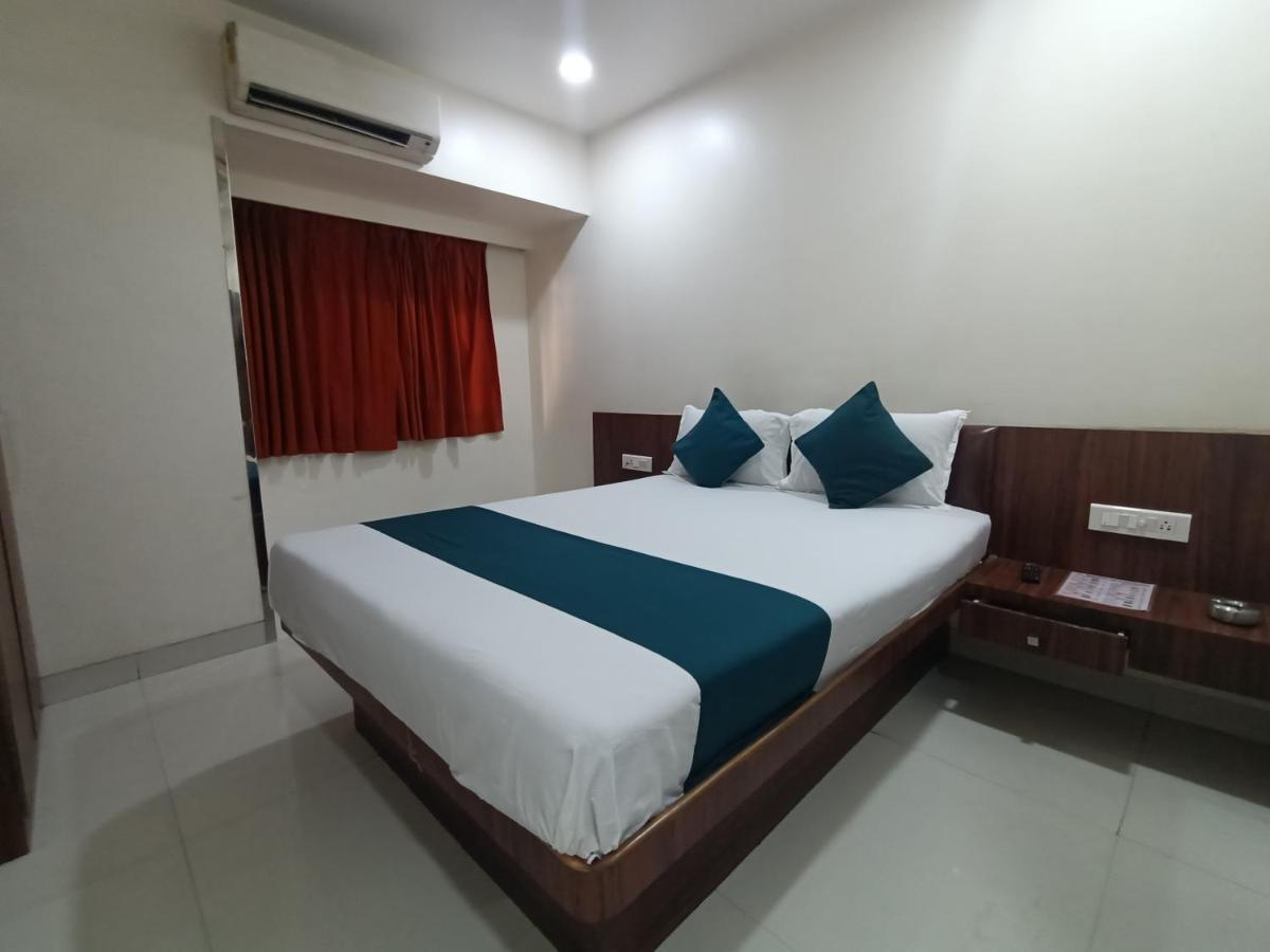 Samadhan Powai Hotel Mumbai