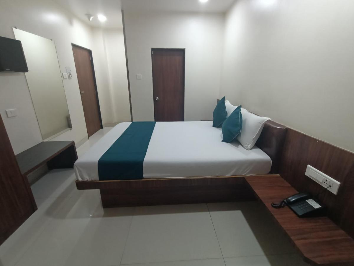 Samadhan Powai 2*