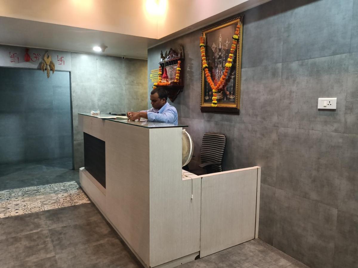 Samadhan Powai 2*